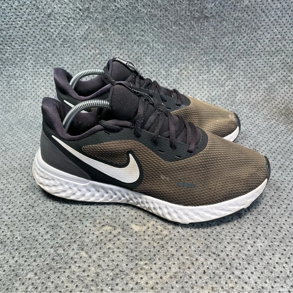 Nike Revolution 5 Wide Running Shoes Size 10 Men’s